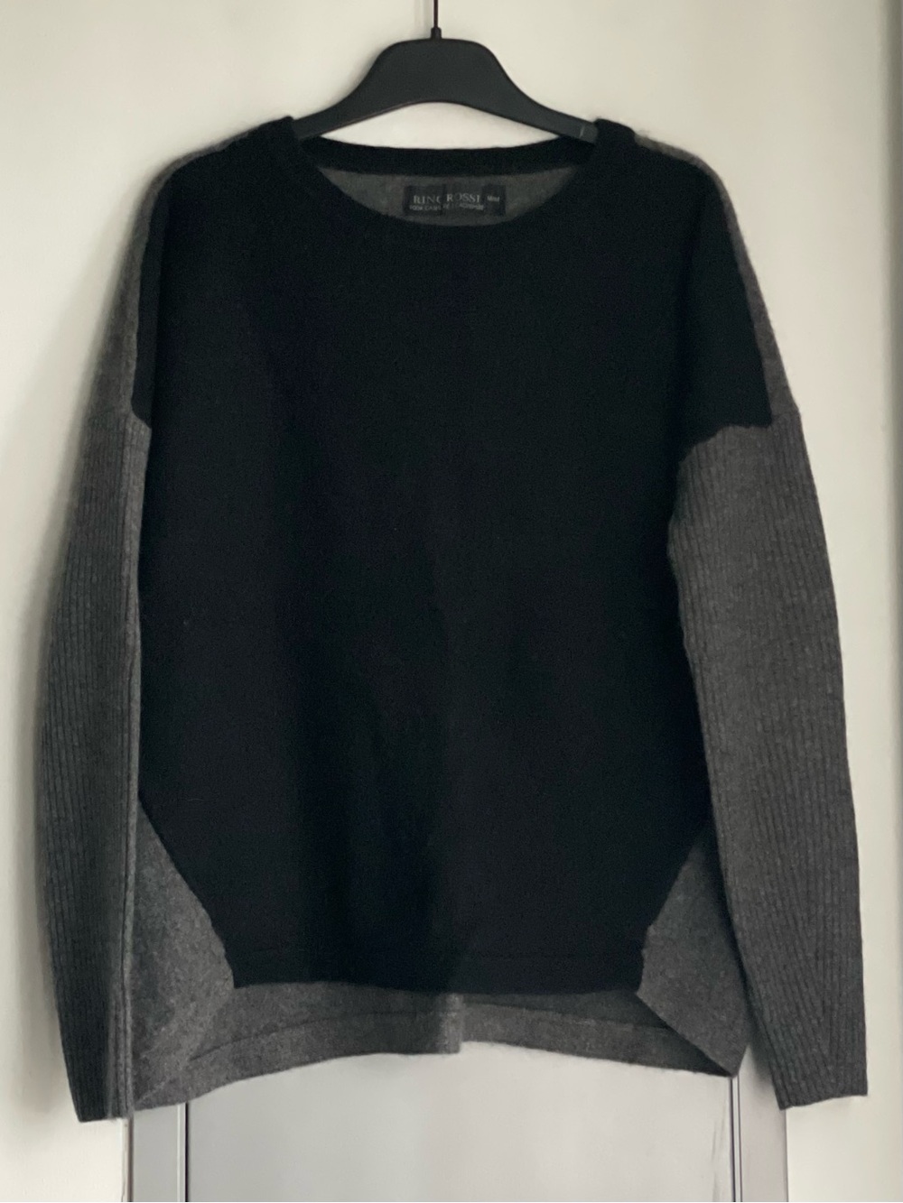 RINO ROSSI Two-Tone Black & Gray 100% Cashmere Sweater